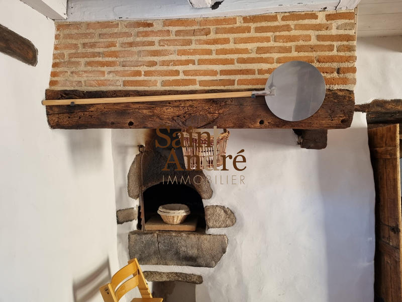 Maison - 370 m² - 6 pièces