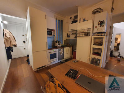 Appartement - 49 m² - 2 pièces