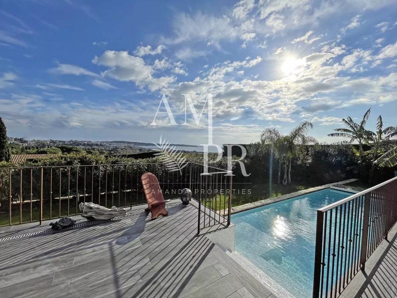 Villa - 160 m² - 5 pièces