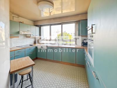 Appartement - 88 m² - 4 pièces