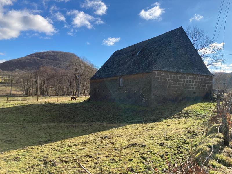 Maison - 288 m² - 2 pièces