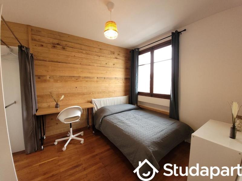 Chambre - 62 m² - 1 pièce