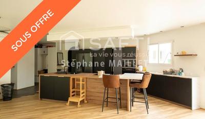 Maison - 145 m² - 6 pièces