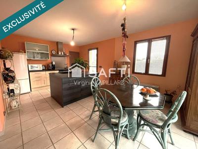 Maison - 94 m² - 4 pièces