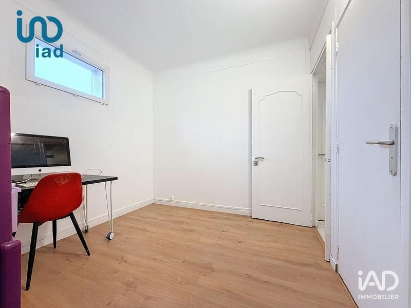 Maison - 250 m² - 11 pièces