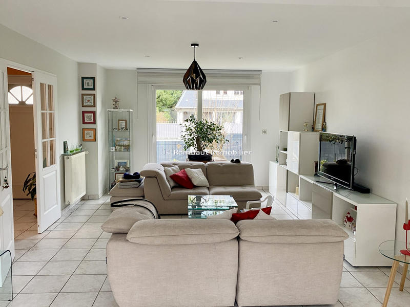 Maison - 137 m² - 6 pièces