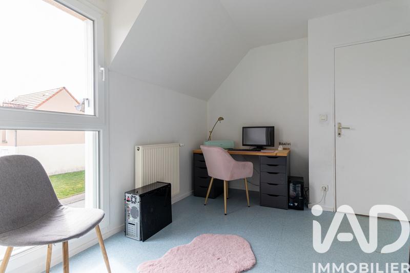 Maison - 95 m² - 5 pièces