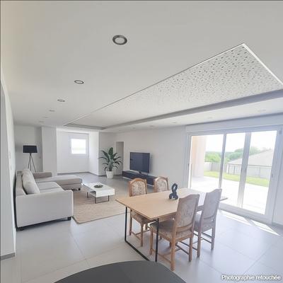 Maison traditionnelle - 130 m² - 4 pièces