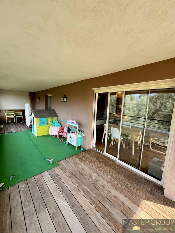 Appartement - 73 m² - 3 pièces