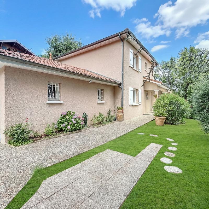 Maison - 125 m² - 5 pièces