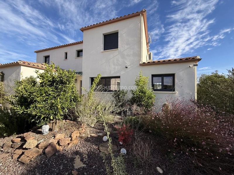 Maison - 212 m² - 8 pièces