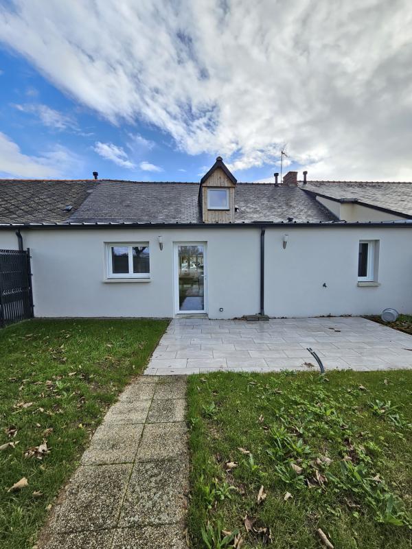 Maison - 95 m² - 5 pièces