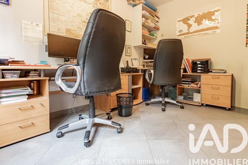 Maison - 110 m² - 6 pièces