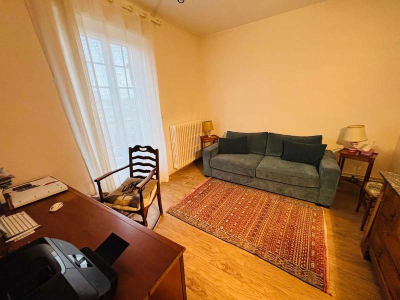 Maison - 166 m² - 7 pièces