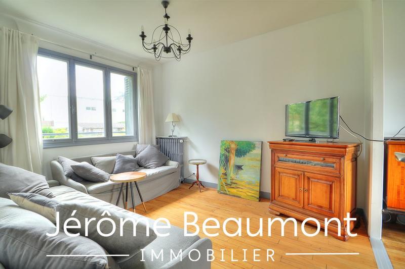 Maison - 87 m² - 6 pièces
