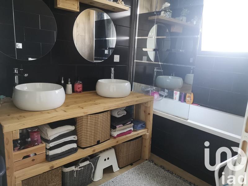 Maison - 147 m² - 7 pièces