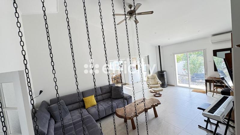 Maison - 151 m² - 5 pièces