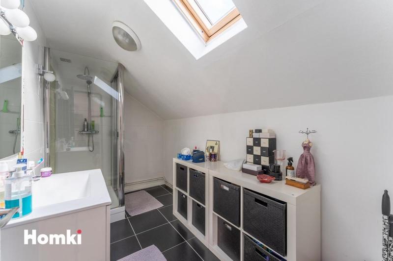 Maison - 171 m² - 8 pièces