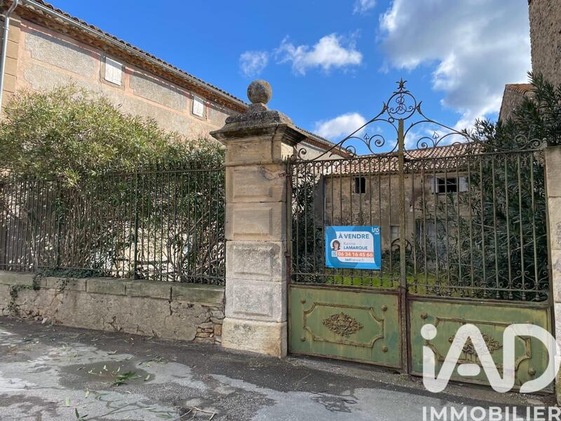 Maison - 600 m² - 16 pièces