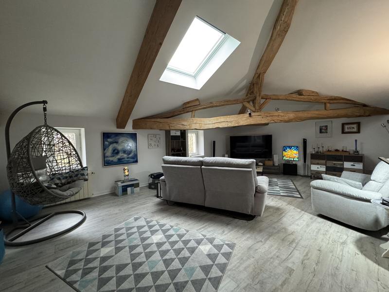 Maison - 291 m² - 8 pièces