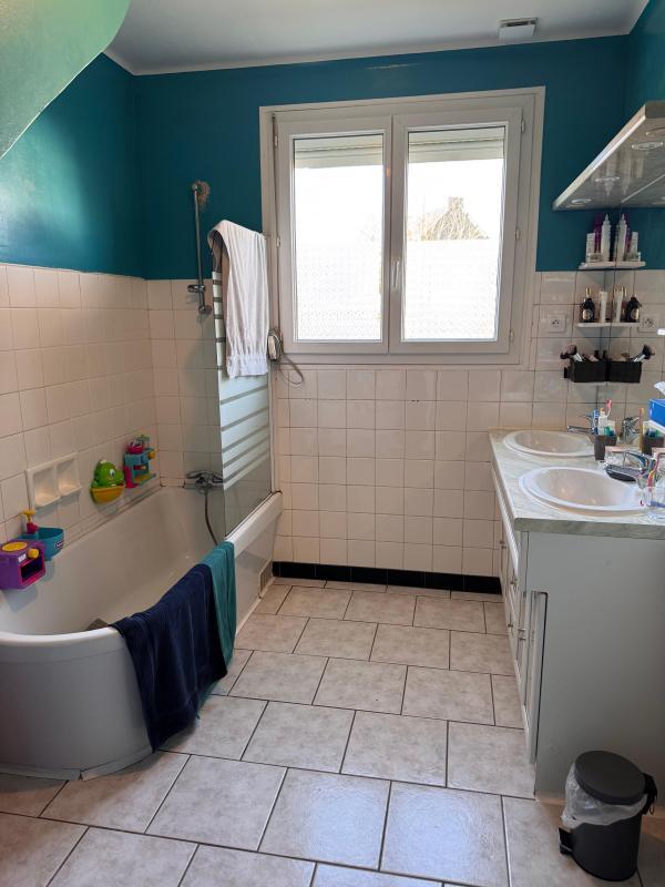 Maison - 171 m² - 6 pièces