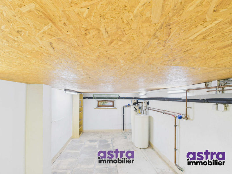 Maison - 142 m² - 5 pièces