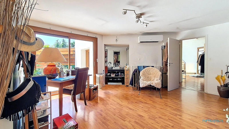 Villa - 265 m² - 7 pièces