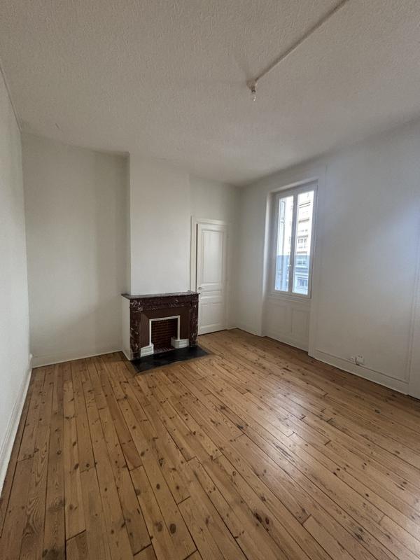 Appartement - 60 m² - 2 pièces