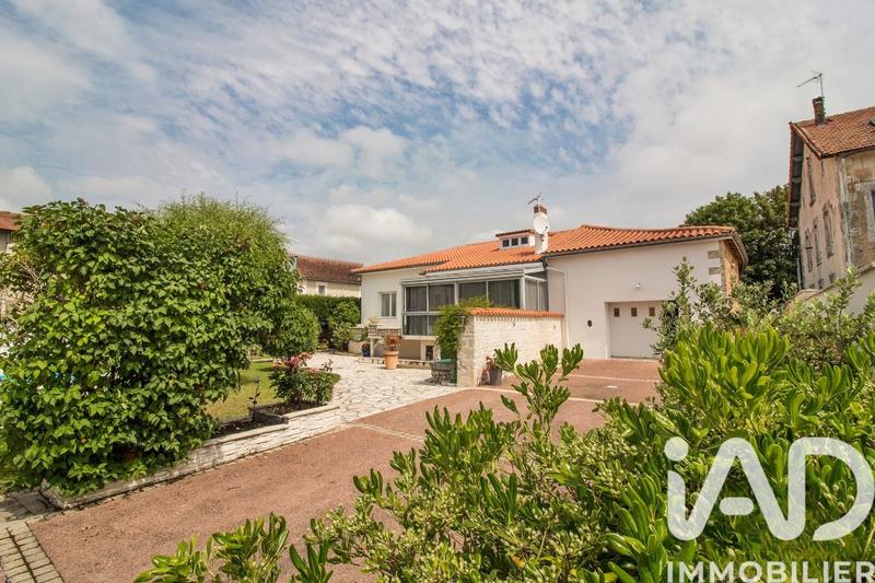 Maison - 135 m² - 6 pièces