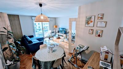 Appartement - 86 m² - 4 pièces