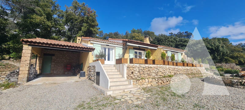 Maison - 92 m² - 3 pièces