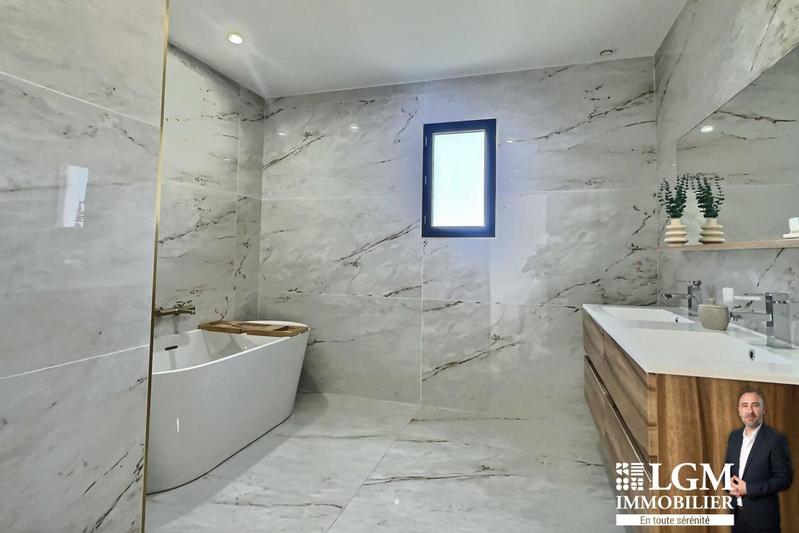 Villa - 130 m² - 5 pièces