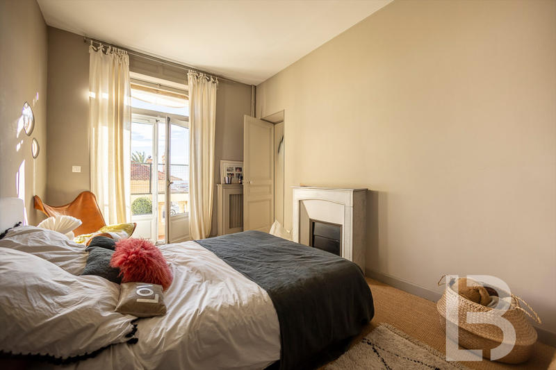 Appartement - 98 m² - 4 pièces