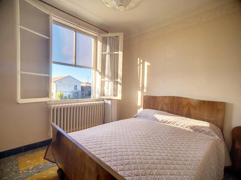 Maison traditionnelle - 100 m² - 5 pièces