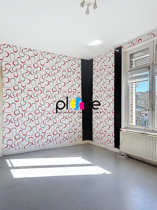 Maison - 107 m² - 6 pièces