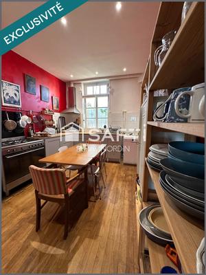 Maison - 143 m² - 5 pièces