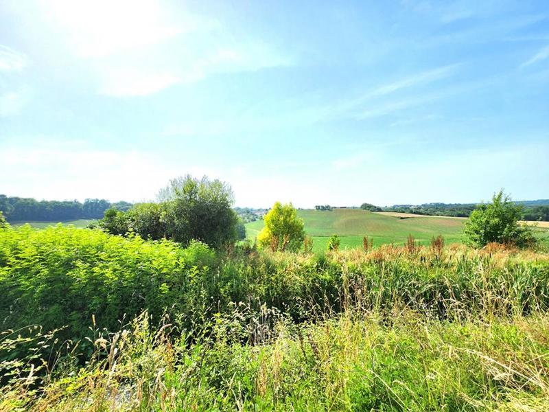 Maison - 150 m² - 2 pièces