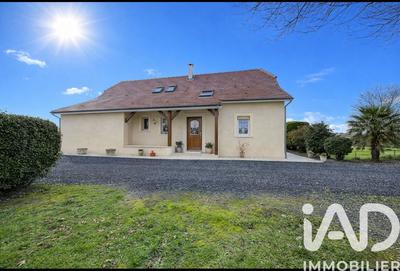 Maison - 162 m² - 4 pièces