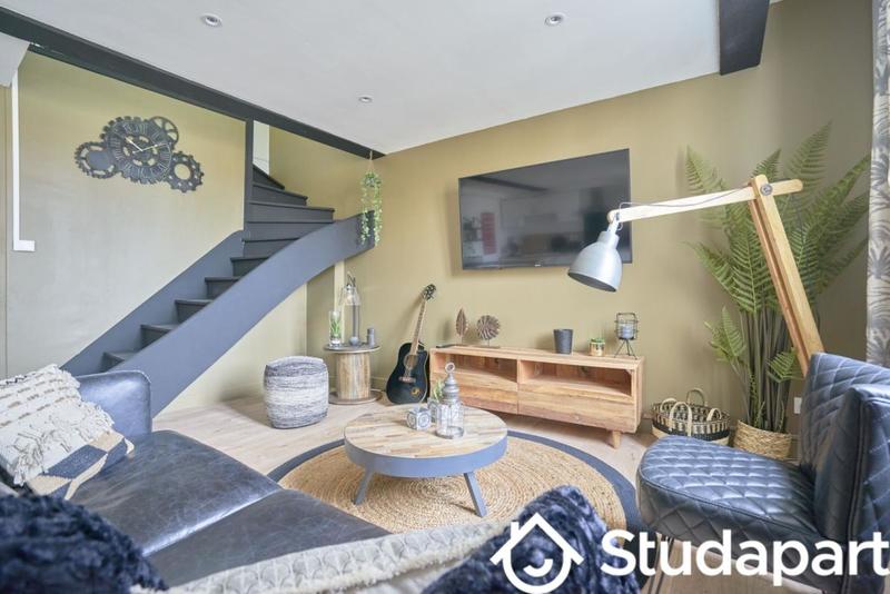 Chambre - 13 m² - 1 pièce