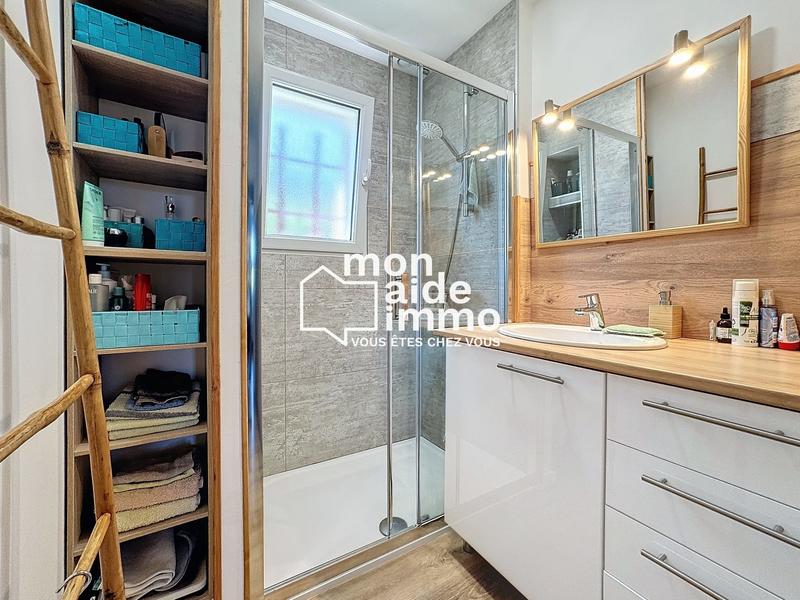 Maison - 107 m² - 5 pièces