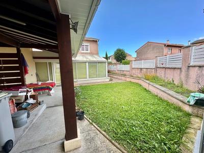 Pavillon - 80 m² - 4 pièces