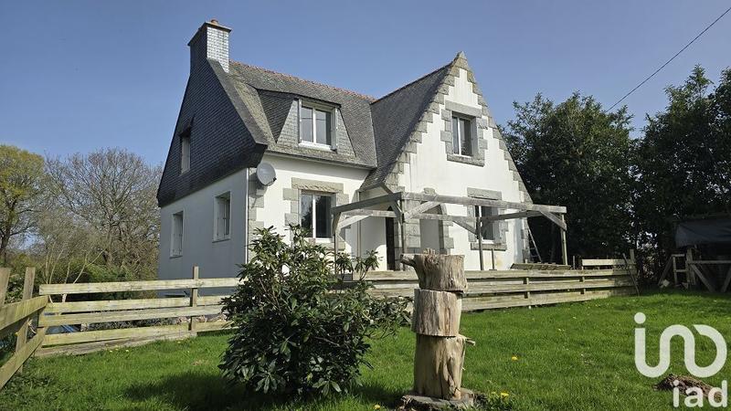 Maison - 121 m² - 7 pièces