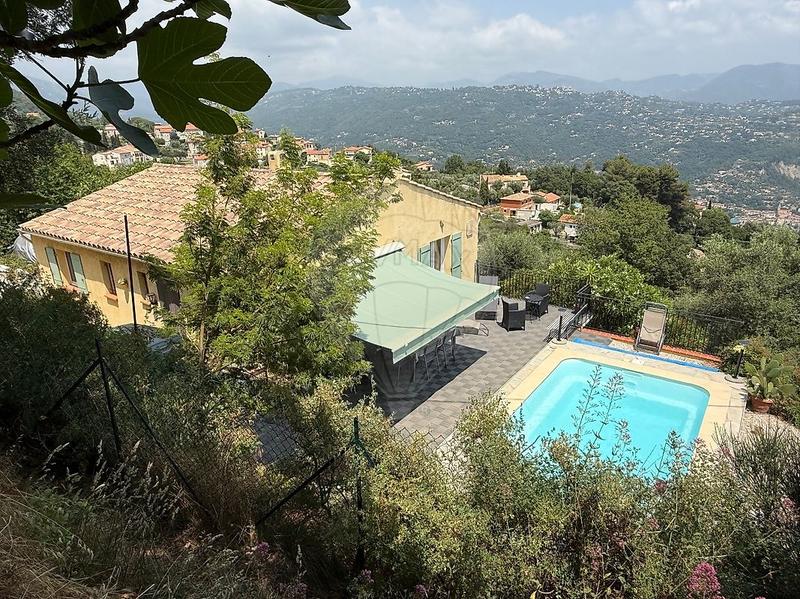 Maison - 87 m² - 4 pièces