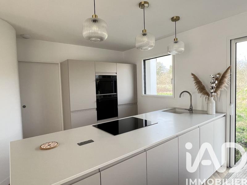 Maison - 83 m² - 4 pièces