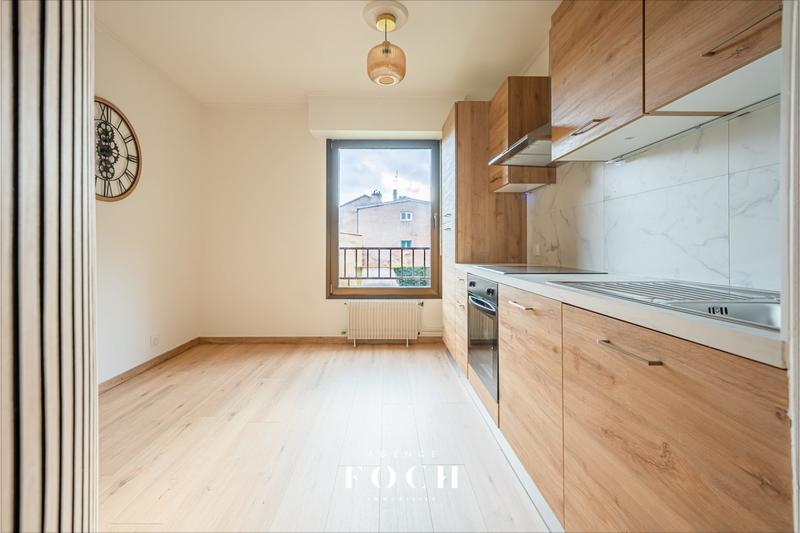 Appartement - 77 m² - 4 pièces