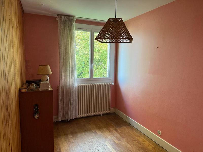 Maison - 83 m² - 5 pièces