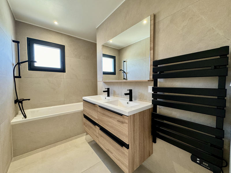 Villa - 135 m² - 5 pièces