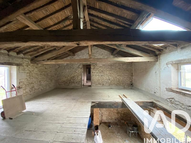 Maison - 230 m² - 7 pièces