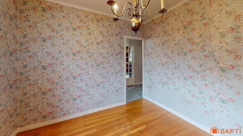 Maison - 96 m² - 5 pièces