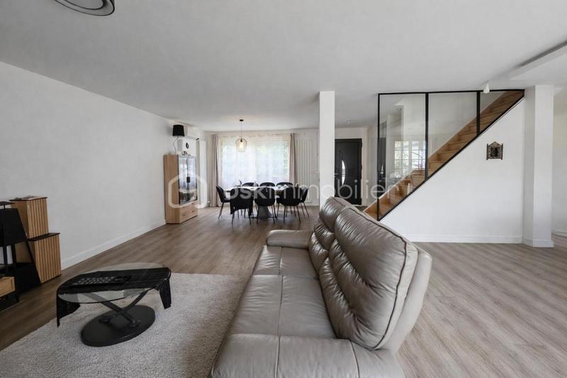 Maison - 125 m² - 6 pièces